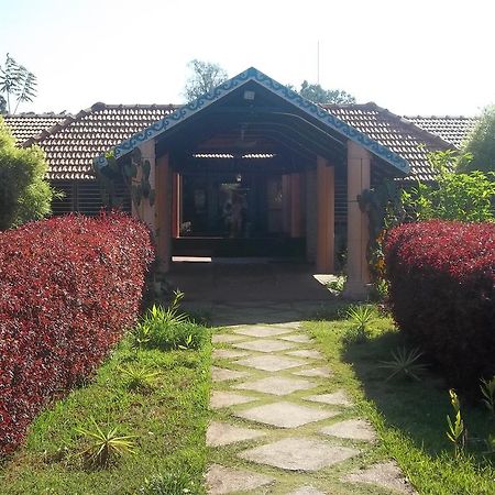Stay Simple Riverdale Resort Hassan Luaran gambar