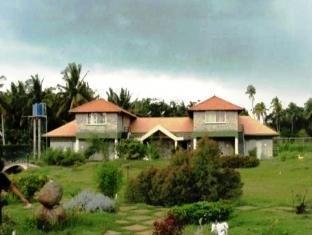 Stay Simple Riverdale Resort Hassan Luaran gambar
